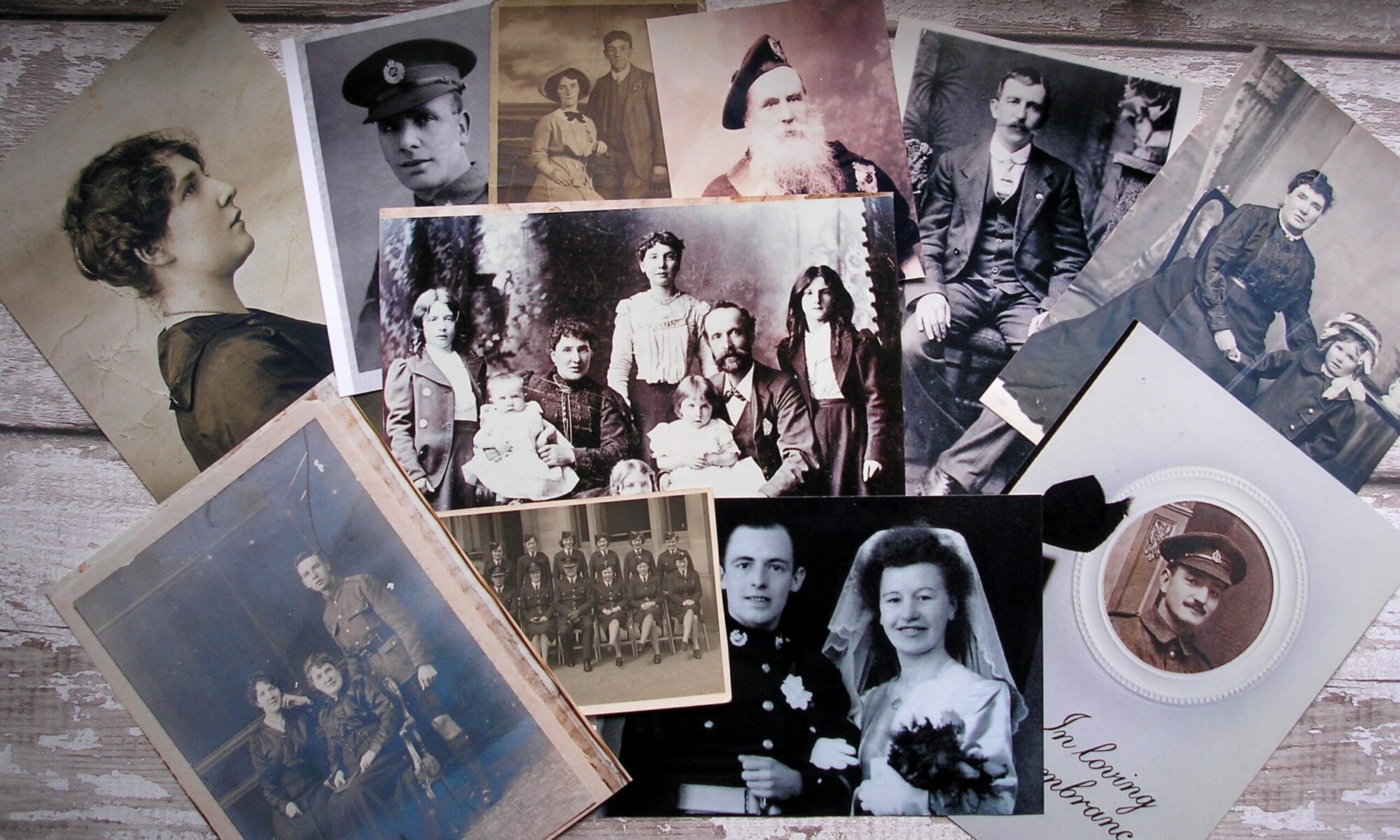 Your Family Tree Detective background